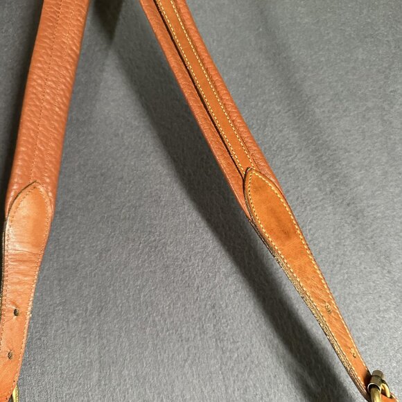Vintage Dooney & Bourke All Weather Leather Shoulder Crossbody Bag USA 11x8 Inch - Picture 13 of 15